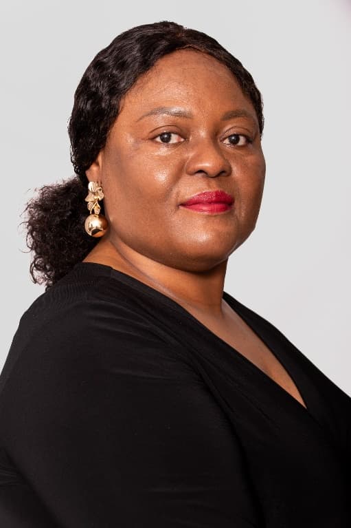 Mme Paule Amélie TCHANKA KWENGOUA